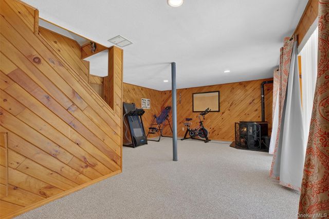 5307 Chelsea Cove N, Hopewell Junction, NY 12533