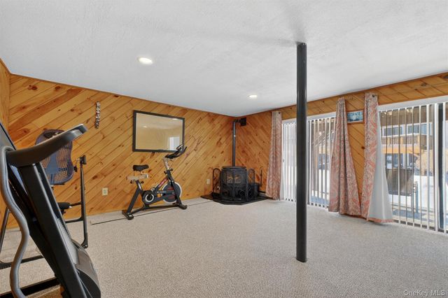 5307 Chelsea Cove N, Hopewell Junction, NY 12533