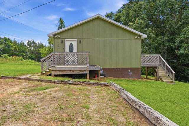 1703 Carney Winters Rd, Ashland City, TN 37015