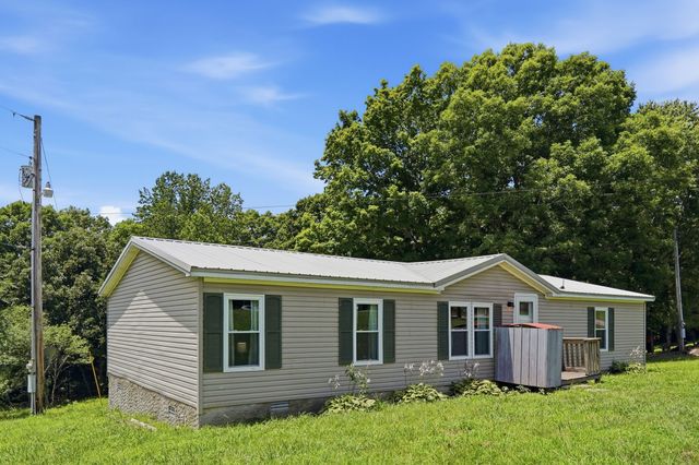 1703 Carney Winters Rd, Ashland City, TN 37015