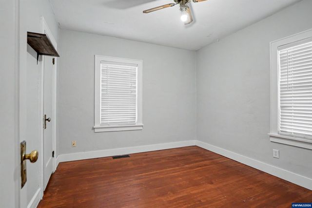 2155 Mill St SE, Salem, OR 97301