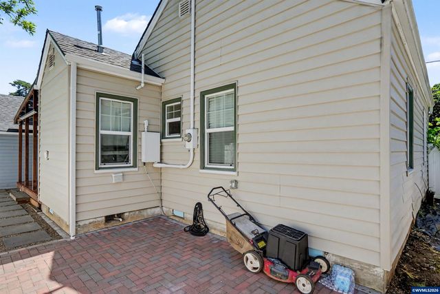 2155 Mill St SE, Salem, OR 97301