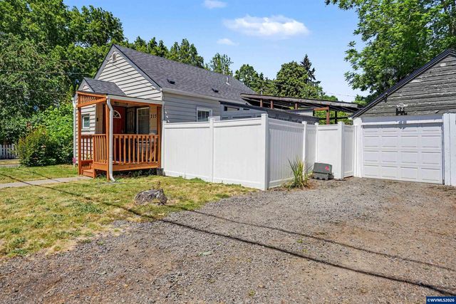 2155 Mill St SE, Salem, OR 97301