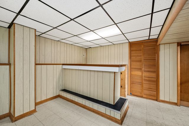 9222 Lorel Avenue, Skokie, IL 60077