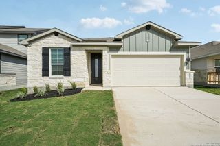 815 Shatterhand Blvd, San Antonio, TX 78260