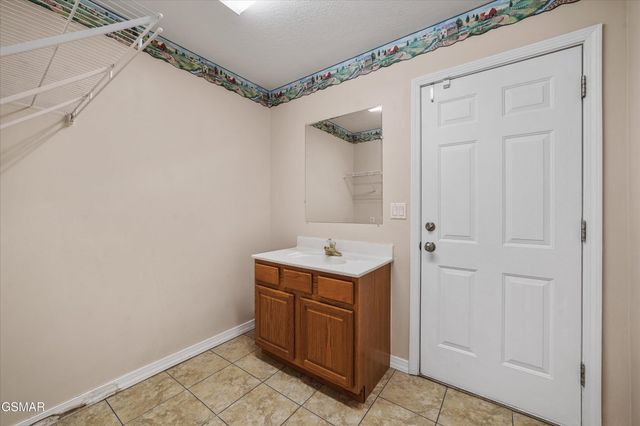 1935 Old Newport Highway, Sevierville, TN 37876