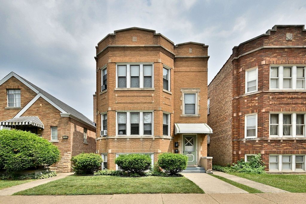 1835 HOME Avenue, Berwyn, IL 60402