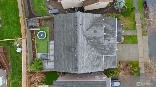 9219 Jacobia Avenue SE, Snoqualmie, WA 98065