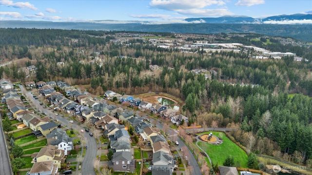 9219 Jacobia Avenue SE, Snoqualmie, WA 98065