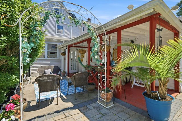 4838 207th Street, Oakland Gardens, NY 11364