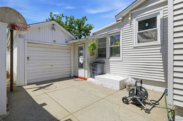 4838 207th Street, Oakland Gardens, NY 11364