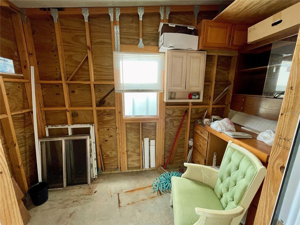 Image 27 of property listing at 6452 FLEETWOOD COURT, North Port, FL 34287