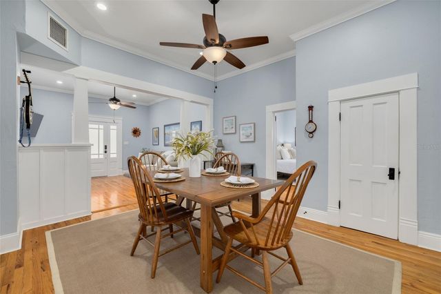 812 6TH STREET N, St Petersburg, FL 33701