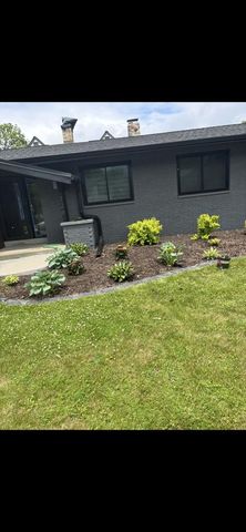 726 W Wisconsin AVENUE, Oconomowoc, WI 53066