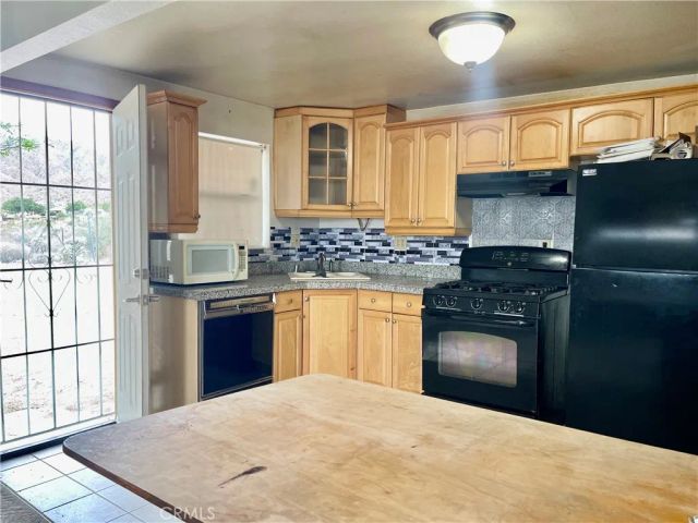 52390 Altadena, Morongo Valley, CA 92256
