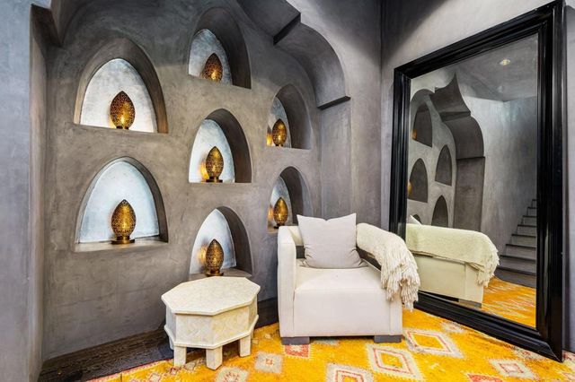 613 Indian, Palm Desert, CA 92260