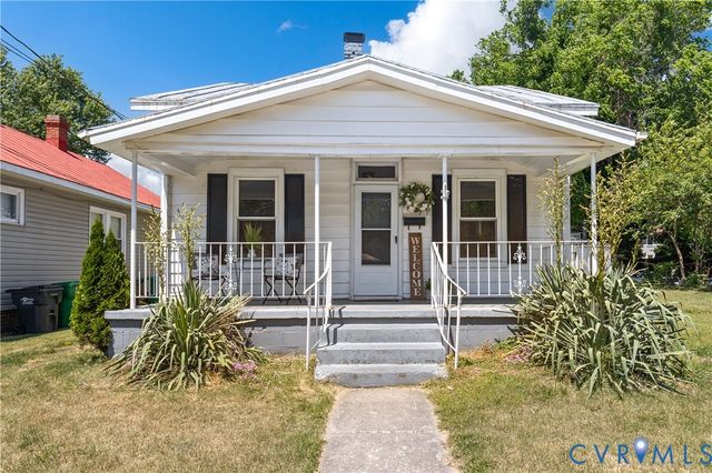 230 Lafayette Ave, Colonial Heights, VA 23834