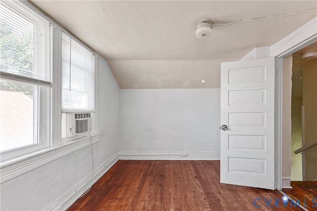 230 Lafayette Ave, Colonial Heights, VA 23834