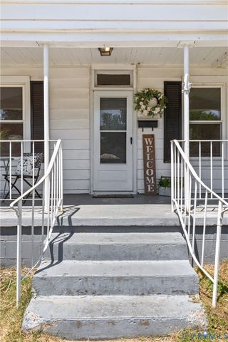 230 Lafayette Ave, Colonial Heights, VA 23834