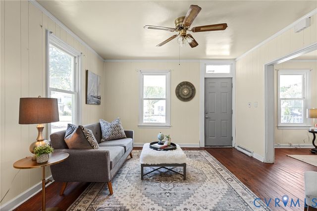 230 Lafayette Ave, Colonial Heights, VA 23834