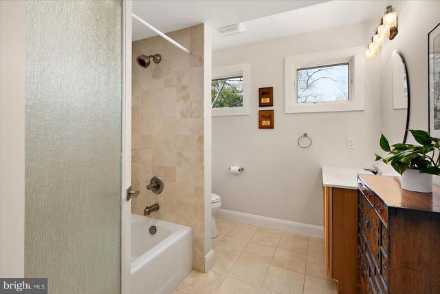 198 ACTON RD, Annapolis, MD 21403
