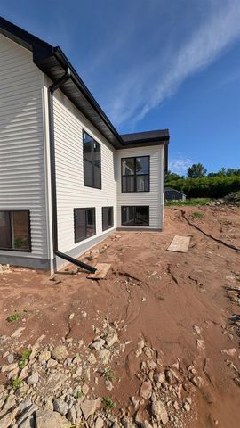 N2252 HIGH RIDGE LANE, New London, WI 54961