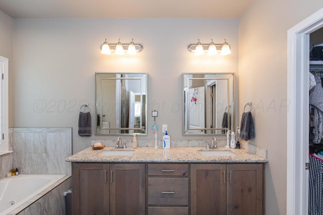 16801 AXIS Drive, Canyon, TX 79015