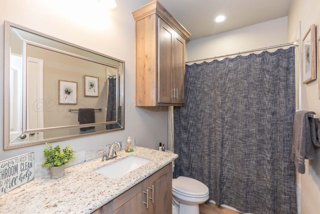 16801 AXIS Drive, Canyon, TX 79015