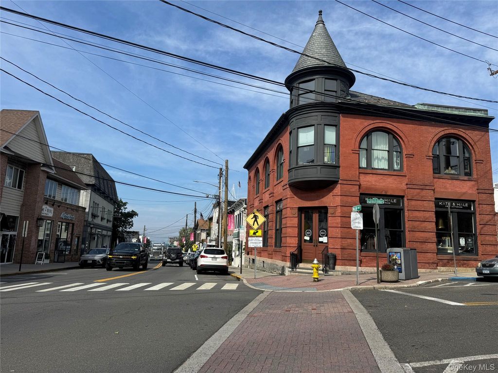 227 Main Street, Port Jefferson, NY 11777 — photo 2