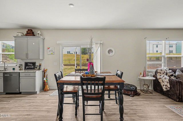 3444 Dragonfly River Court, Raleigh, NC 27604