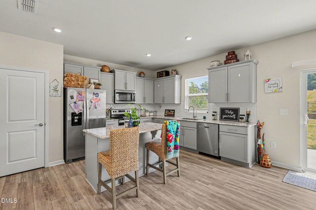 3444 Dragonfly River Court, Raleigh, NC 27604