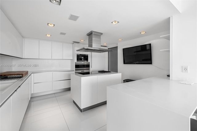10155 Collins Ave 1210, Bal Harbour, FL 33154