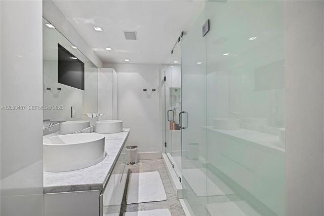 10155 Collins Ave 1210, Bal Harbour, FL 33154