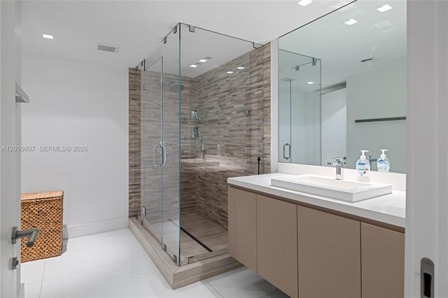 10155 Collins Ave 1210, Bal Harbour, FL 33154