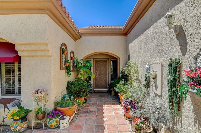 11033 Clear Meadows Drive, Las Vegas, NV 89134