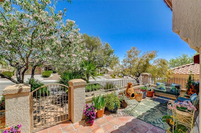 11033 Clear Meadows Drive, Las Vegas, NV 89134