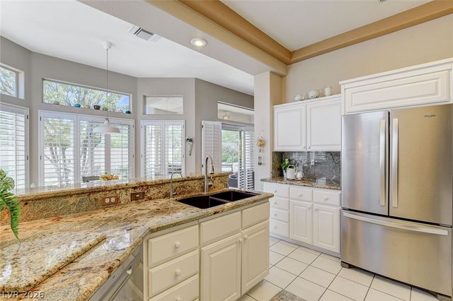 11033 Clear Meadows Drive, Las Vegas, NV 89134