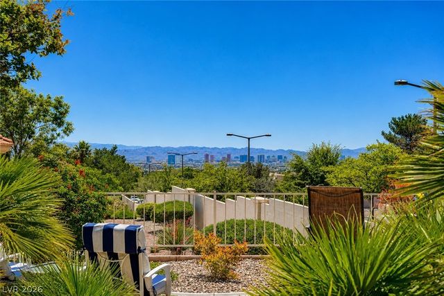 11033 Clear Meadows Drive, Las Vegas, NV 89134