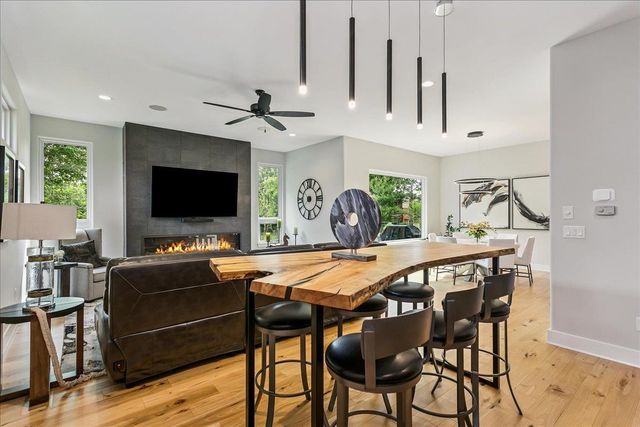 4046 N Stone Barn St, Maize, KS 67101