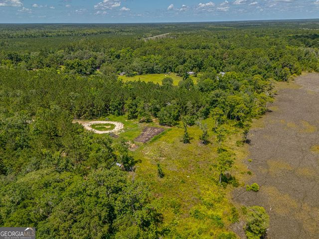 380 Burnt Fort Road, White Oak, GA 31568