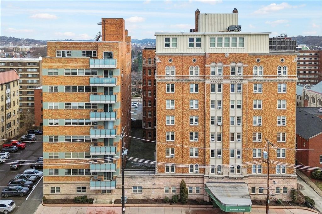 144 N Dithridge Street 206, Oakland, PA 15213