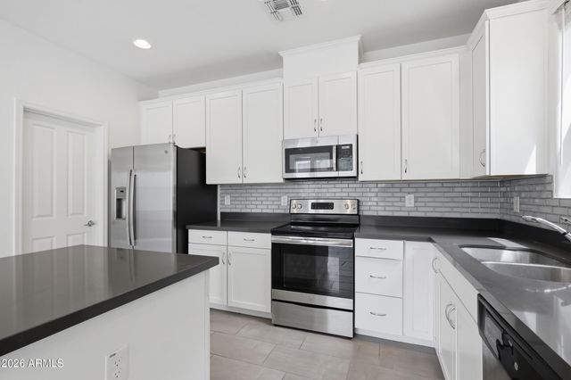 14870 W Encanto Boulevard 1055, Goodyear, AZ 85395
