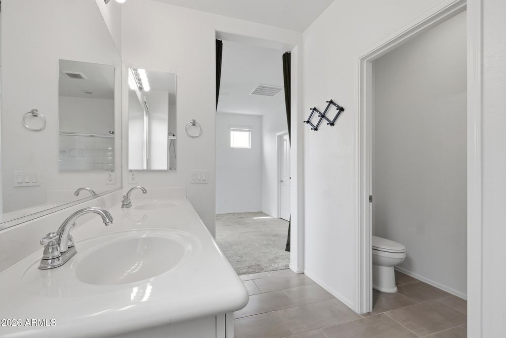 Image 24 of property listing at 14870 W Encanto Boulevard 1055, Goodyear, AZ 85395