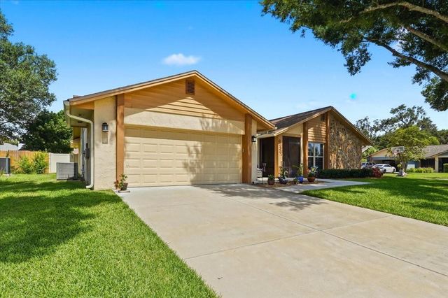 6436 BUTTERNUT DRIVE, Lakeland, FL 33813