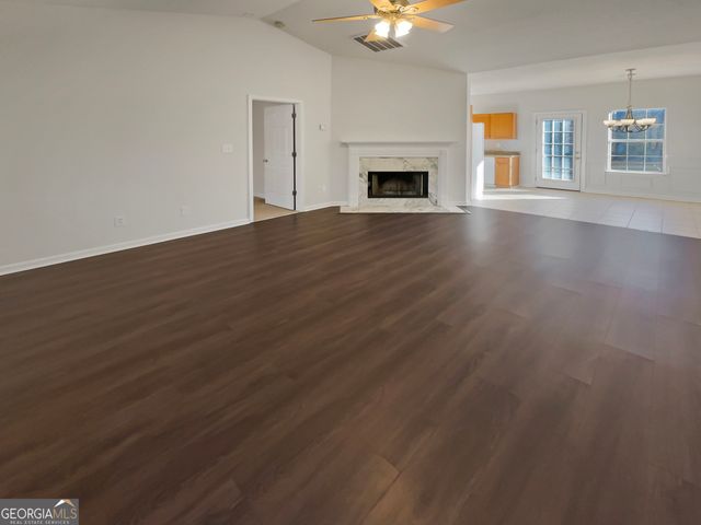 32 Island Shoals Road, Jackson, GA 30233