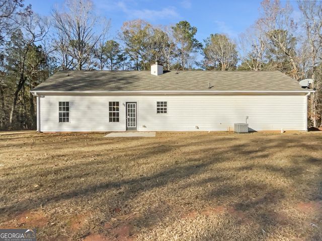 32 Island Shoals Road, Jackson, GA 30233