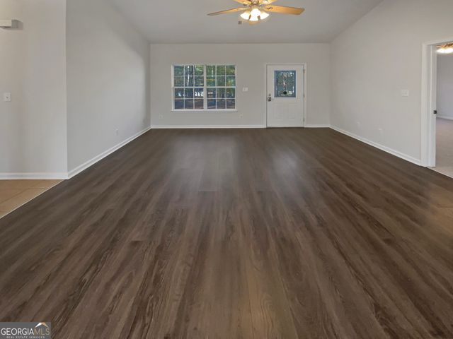 32 Island Shoals Road, Jackson, GA 30233