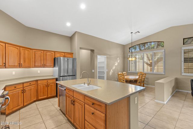 1715 E KENWOOD Street, Mesa, AZ 85203