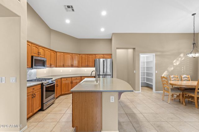 1715 E KENWOOD Street, Mesa, AZ 85203