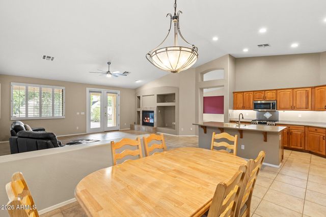 1715 E KENWOOD Street, Mesa, AZ 85203